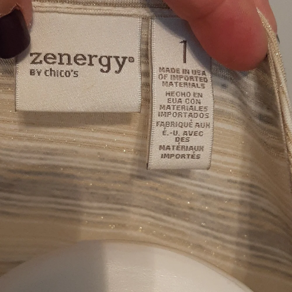 Chicos Zenergy Top - Picture 3 of 6